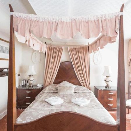 Oyo Ridgeway Hotel Chingford Bagian luar foto